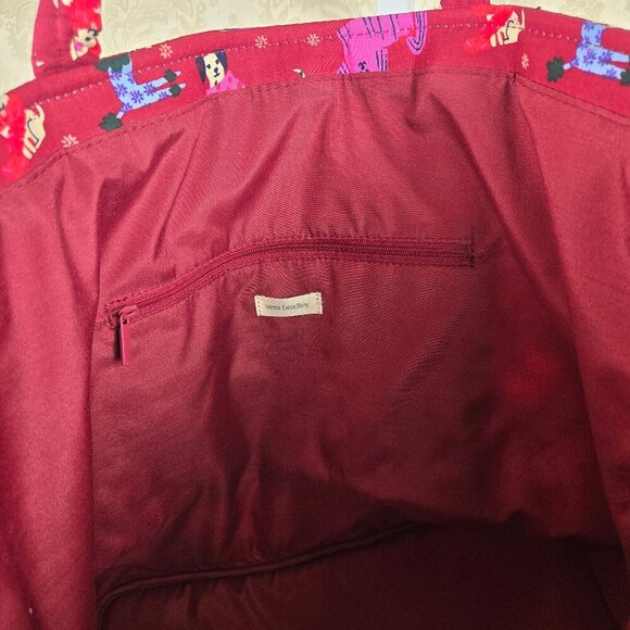 Vera Bradley Christmas  dog  Patterned Tote - Picture 8 of 13